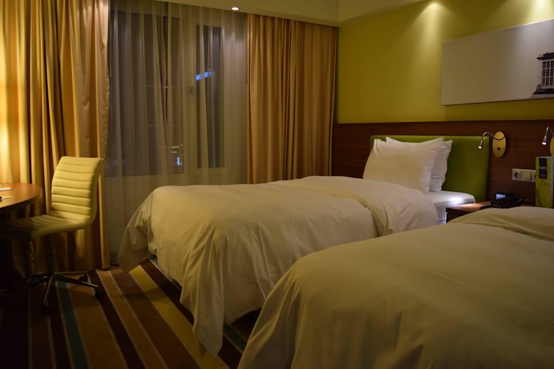 Betten und Fenster Hampton by Hilton Warsaw City Centre