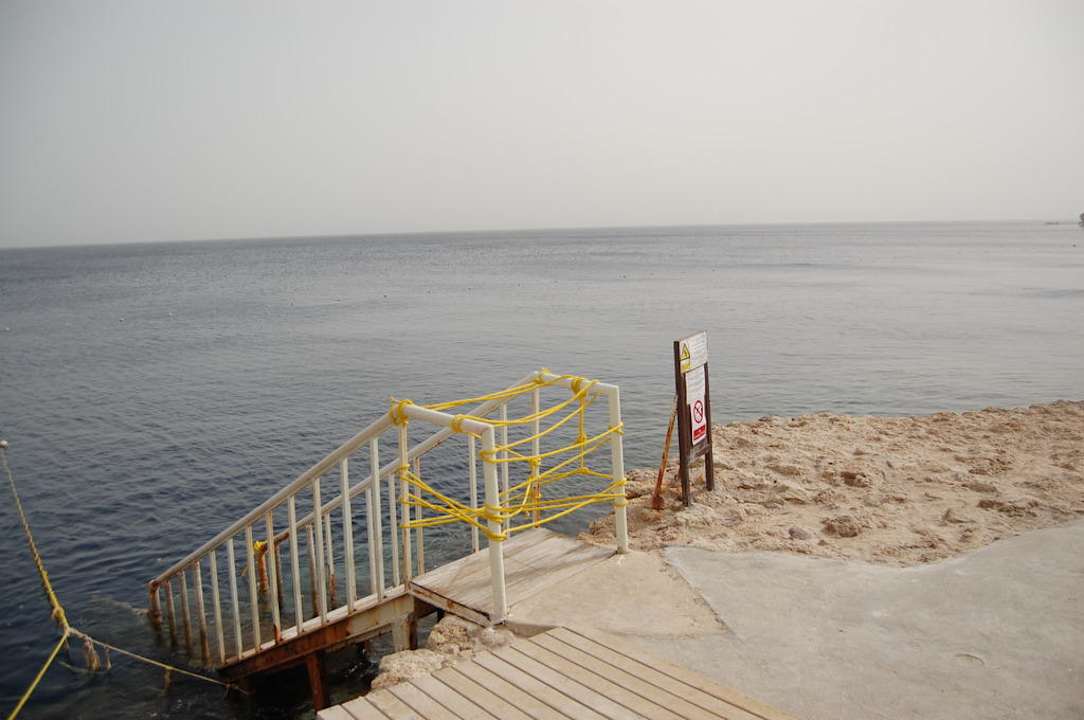 Gespeerter Strandzugang The Grand Hotel Sharm El Sheikh