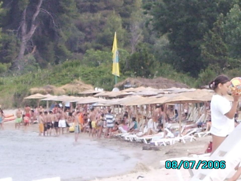 sehr ruhiger Strand! Hotel Chrousso Village