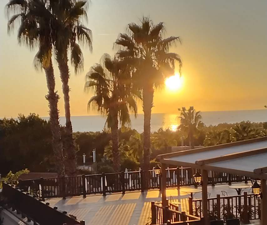 Außenansicht Alba Resort Hotel