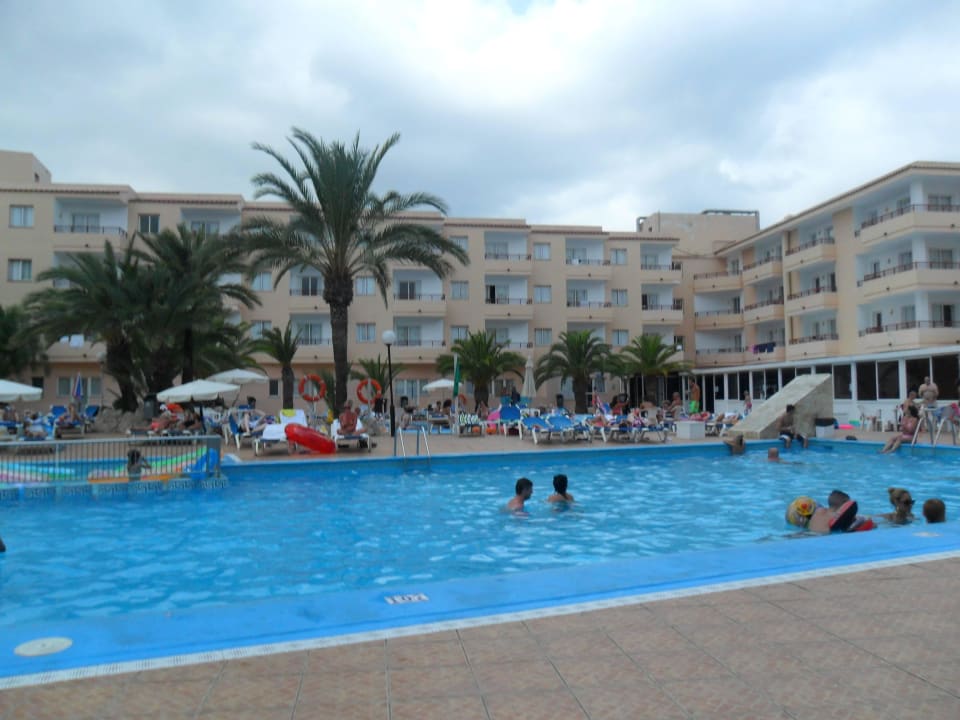 Hotel and Pool Coral Star Hotel & Apartments