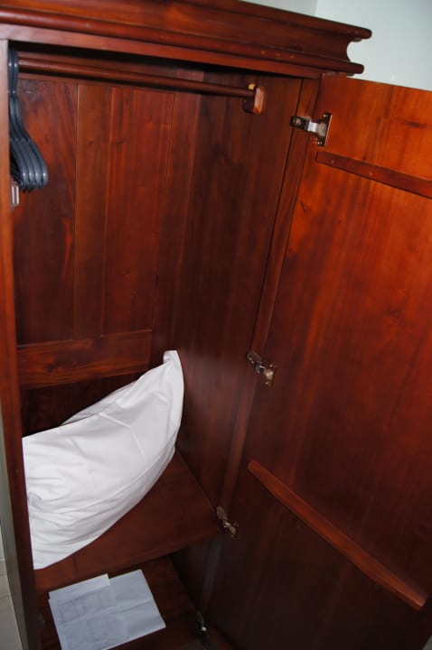 Sehr sauber Oak Ray Serene Garden Hotel