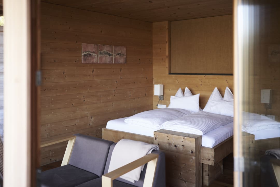 Zimmer Holzhotel Forsthofalm