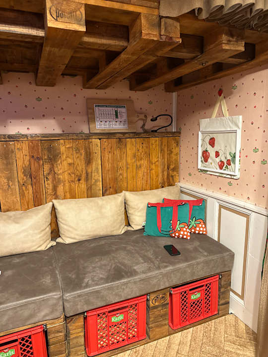 Zimmer Alles Paletti Karls Upcycling Hotel