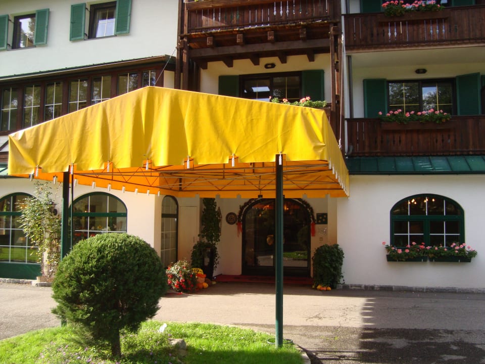 Hoteleingang Romantik SPA Hotel Seefischer