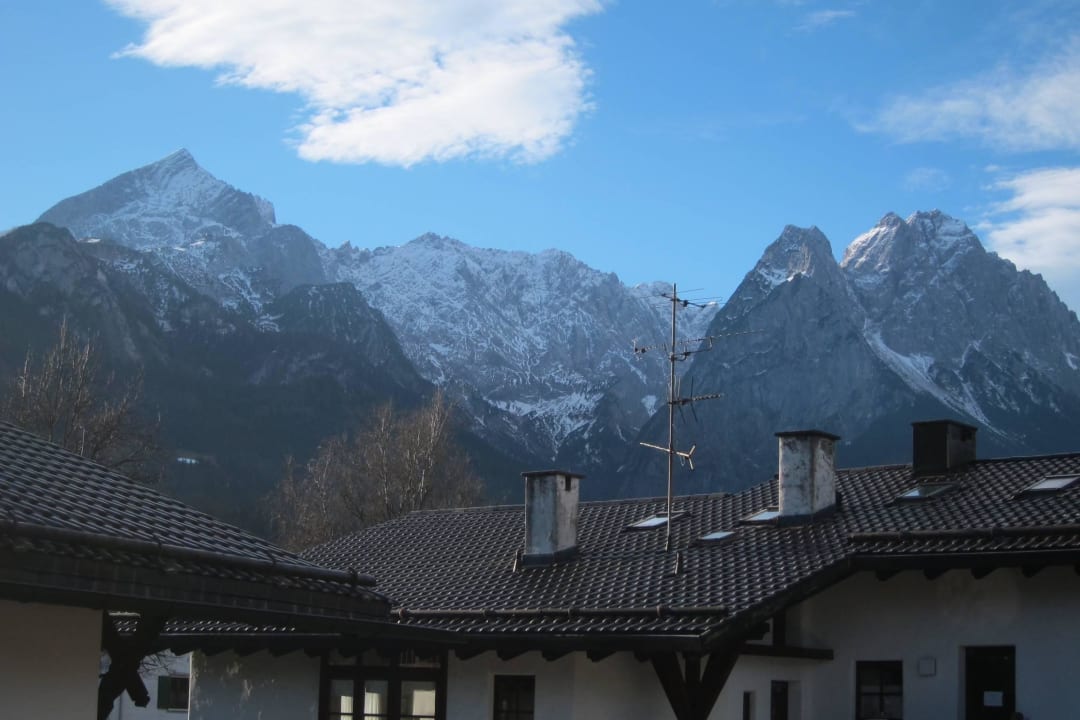 Blick auf die Berge Ferienwohnung Alpspitzliebe