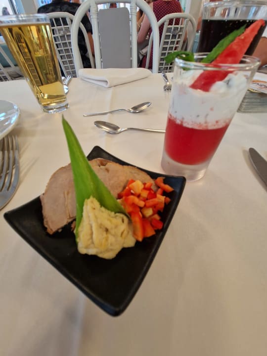 Gastro Anissa Beach & Village