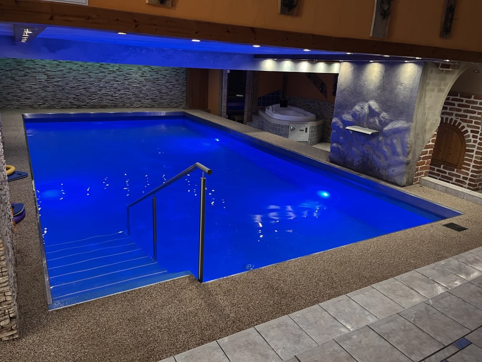 Pool Familotel Der Böhmerwald - Euer Familienhotel im Bayerischen Wald