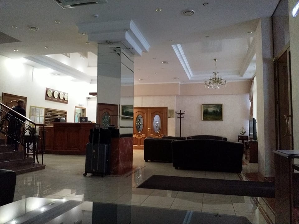Lobby Hotel Metallurg