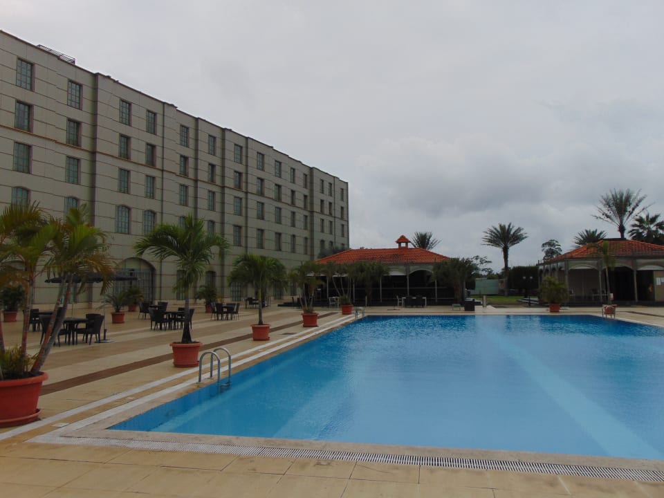 Pool Bisila Palace Hotel