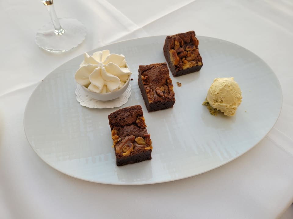 Gastro Hotel Gran Belveder