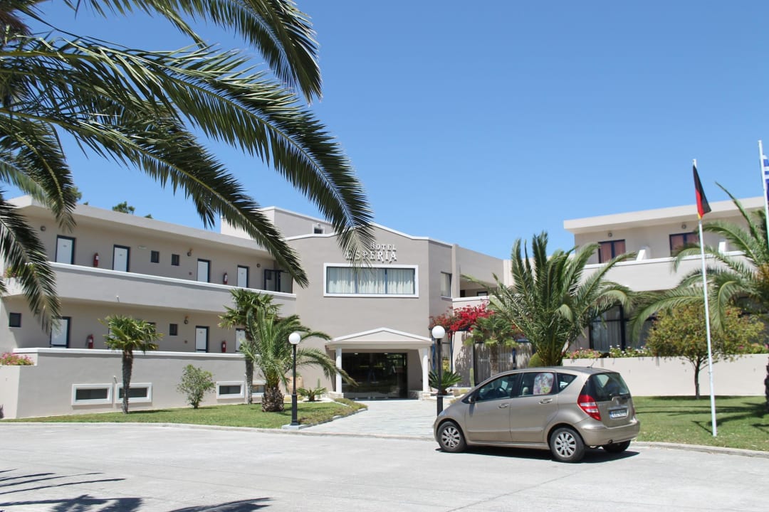 Hoteleingang Haupthaus Hotel Esperia