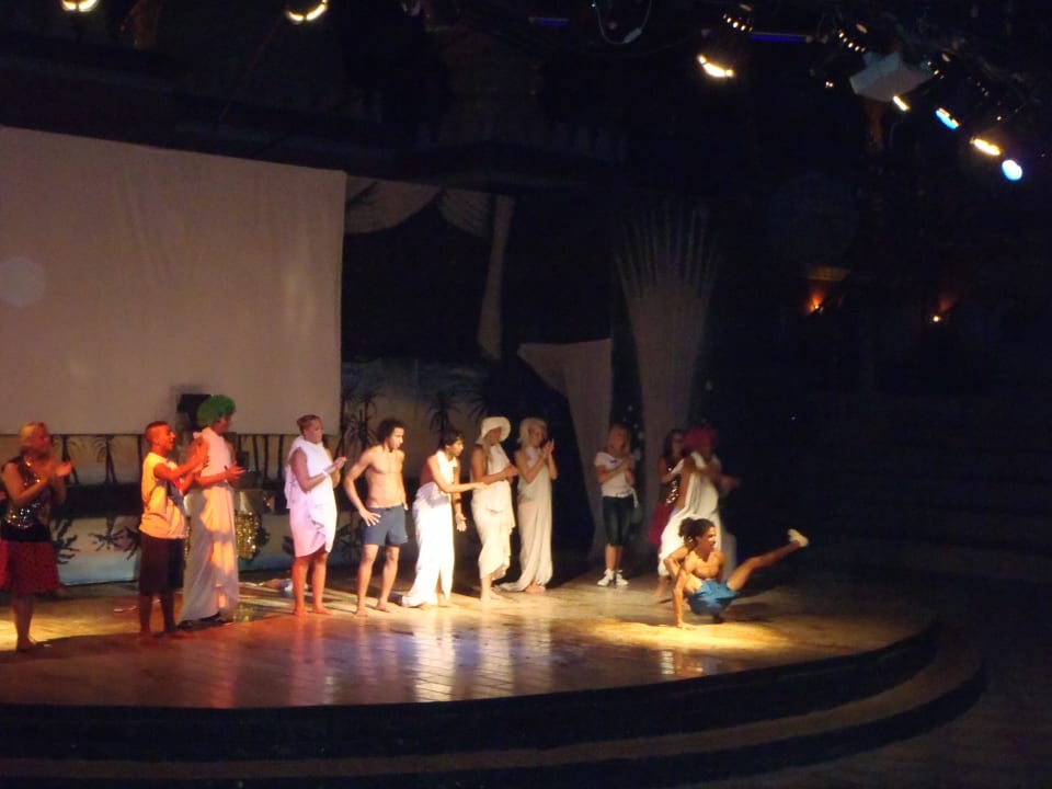Amfiteatr i wieczorne Show  Pickalbatros Alf Leila Wa Leila Resort - Neverland Hurghada