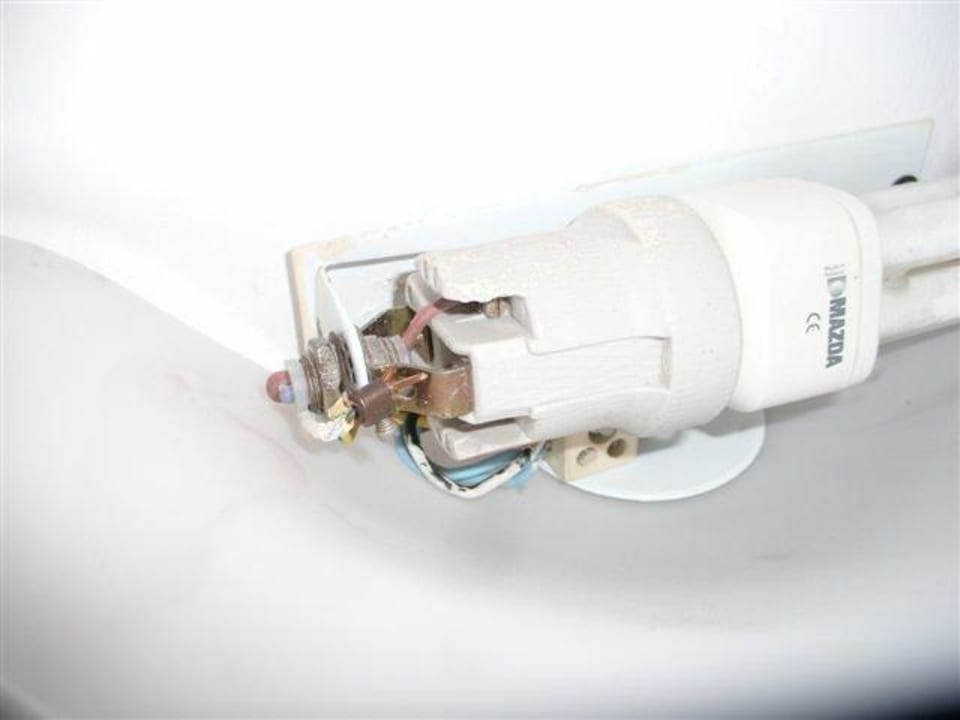 Nachttischlampe in Brusthöhe Hotel Bella Playa & Spa