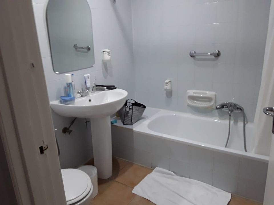 Zimmer Comino Hotel & Bungalows