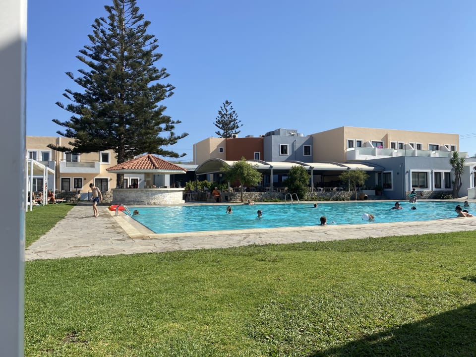 Pool Atlantica Marmari Beach