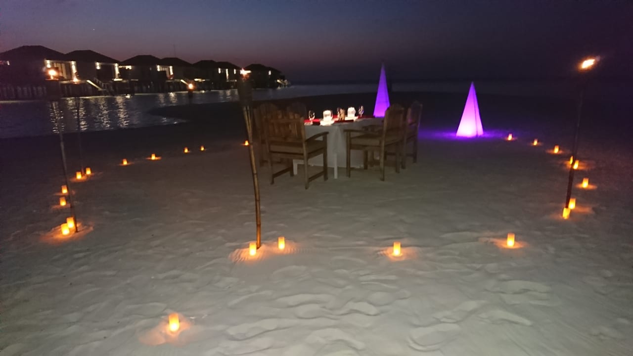 Privat Dinner  NH Collection Maldives Havodda Resort