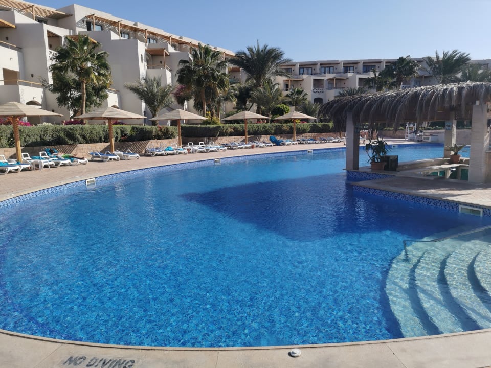 Pool Fort Arabesque Resort, Spa & Villas