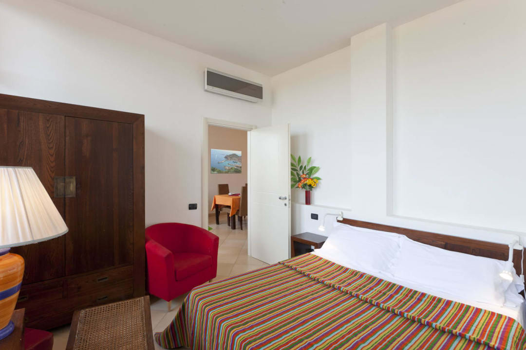 Camera luminosa Baia Toscana Resort