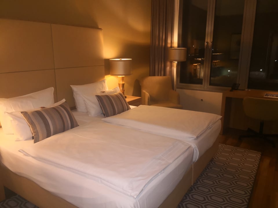 Zimmer AMERON Köln Hotel Regent