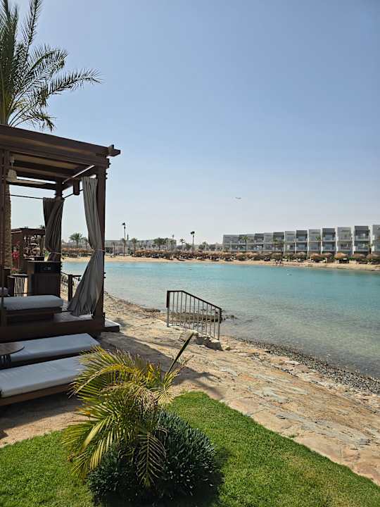 Strand SUNRISE Crystal Bay Resort