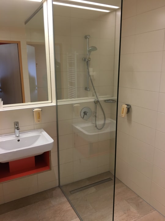 Zimmer JUFA Hotel Wien City