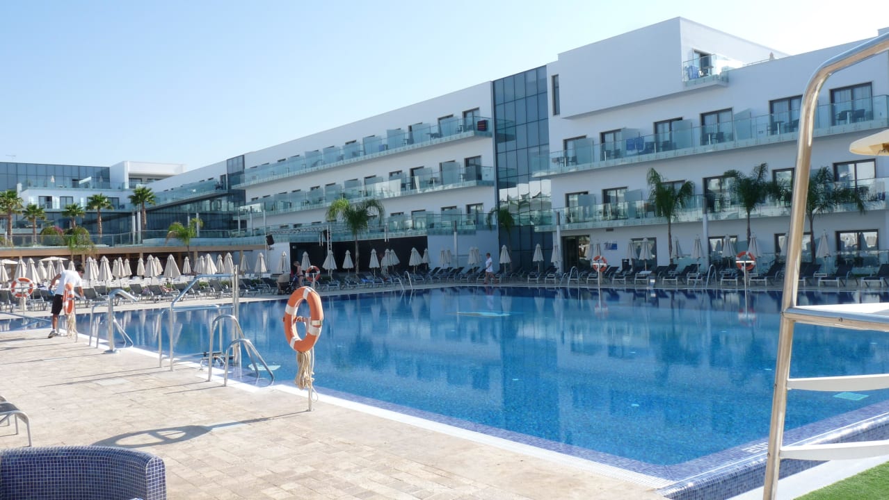 Poolansicht Hipotels Gran Conil Hotel