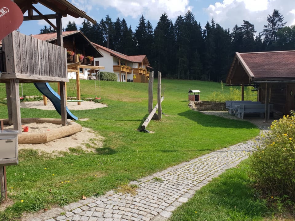 "Außenansicht" Erlebnisbauernhof Achatz (Arnbruck) • HolidayCheck ...