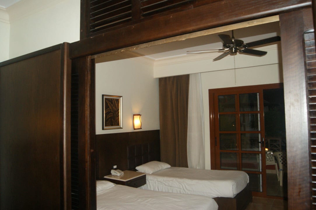 400er Familienzimmer Pickalbatros Alf Leila Wa Leila Resort - Neverland Hurghada