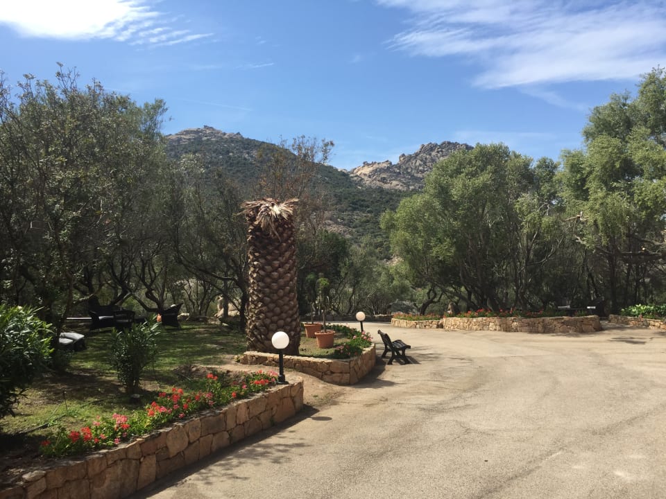 Außenansicht Hotel Rocce Sarde