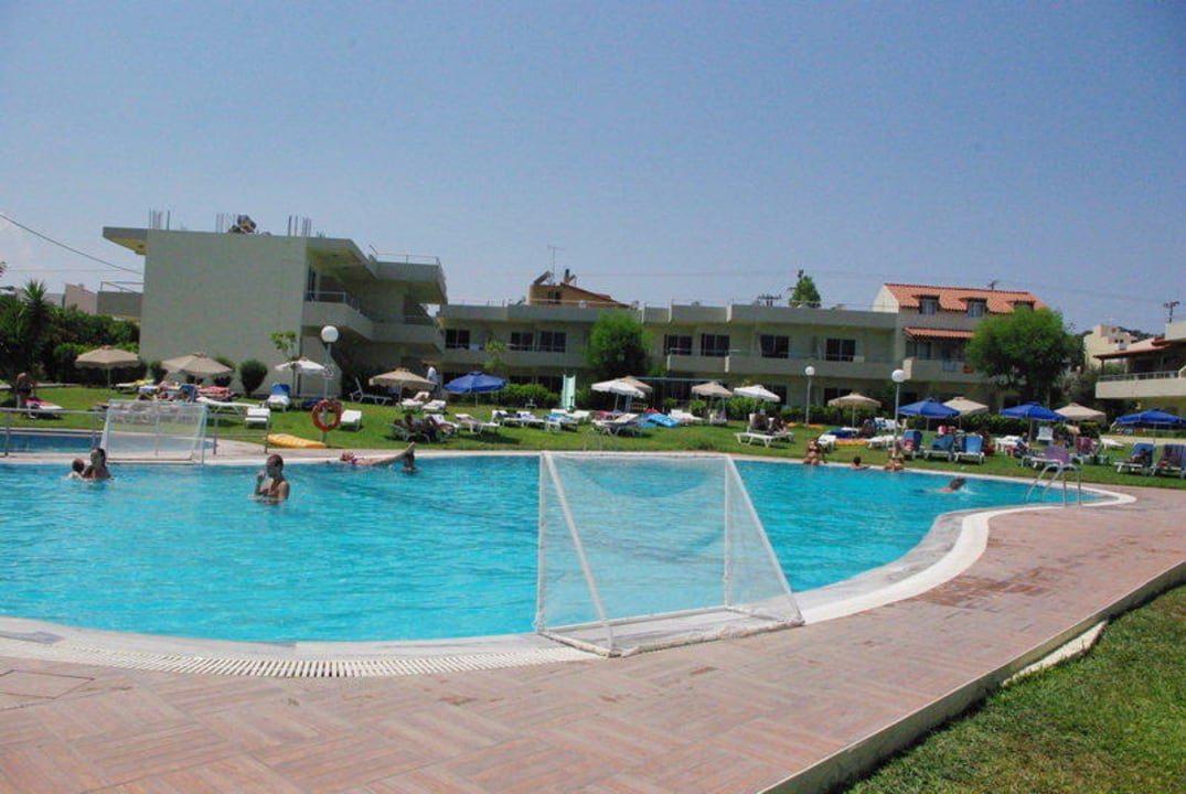 Basen Hotel Princess Flora