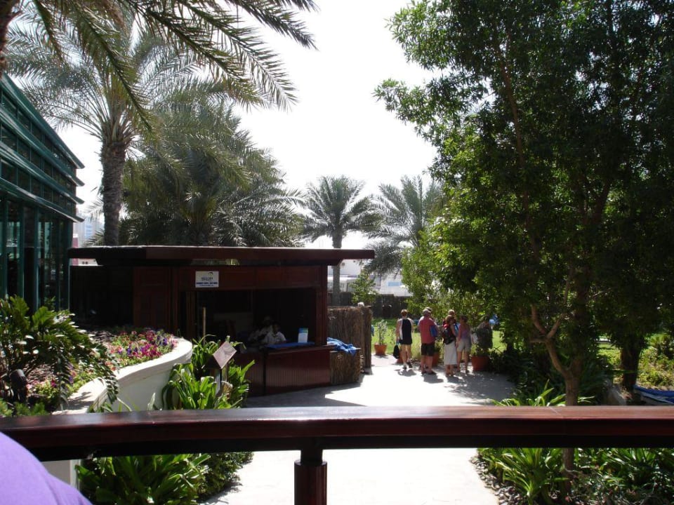 Handtuchausgabe Hilton Dubai Jumeirah