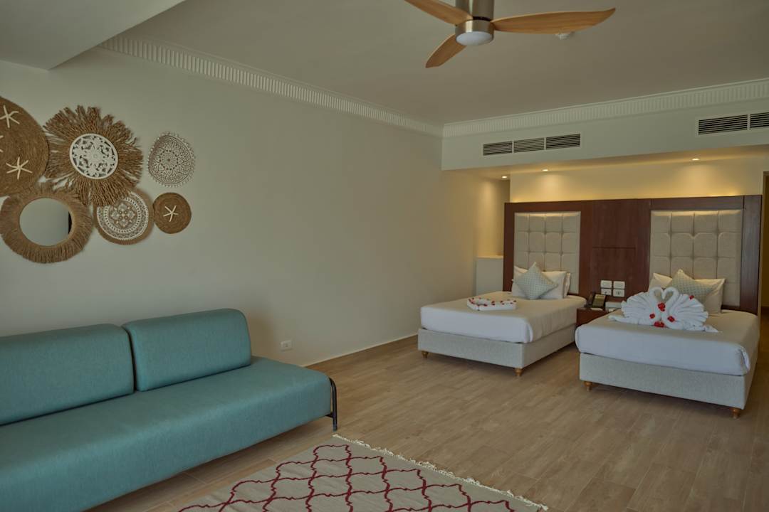 Zimmer Diamond Beach by Pearl Resort