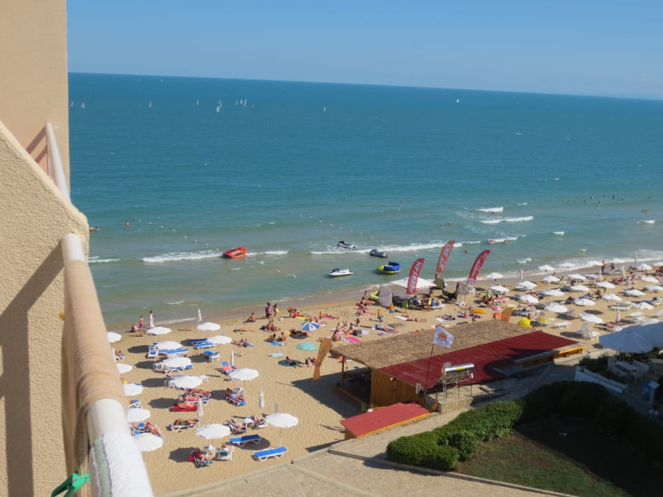 Strand Hotel Bilyana Beach