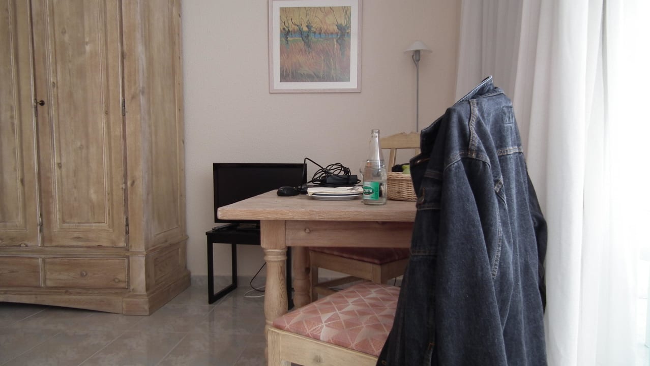 Fernsehecke Bikini Island & Mountain Hotel Es Trenc