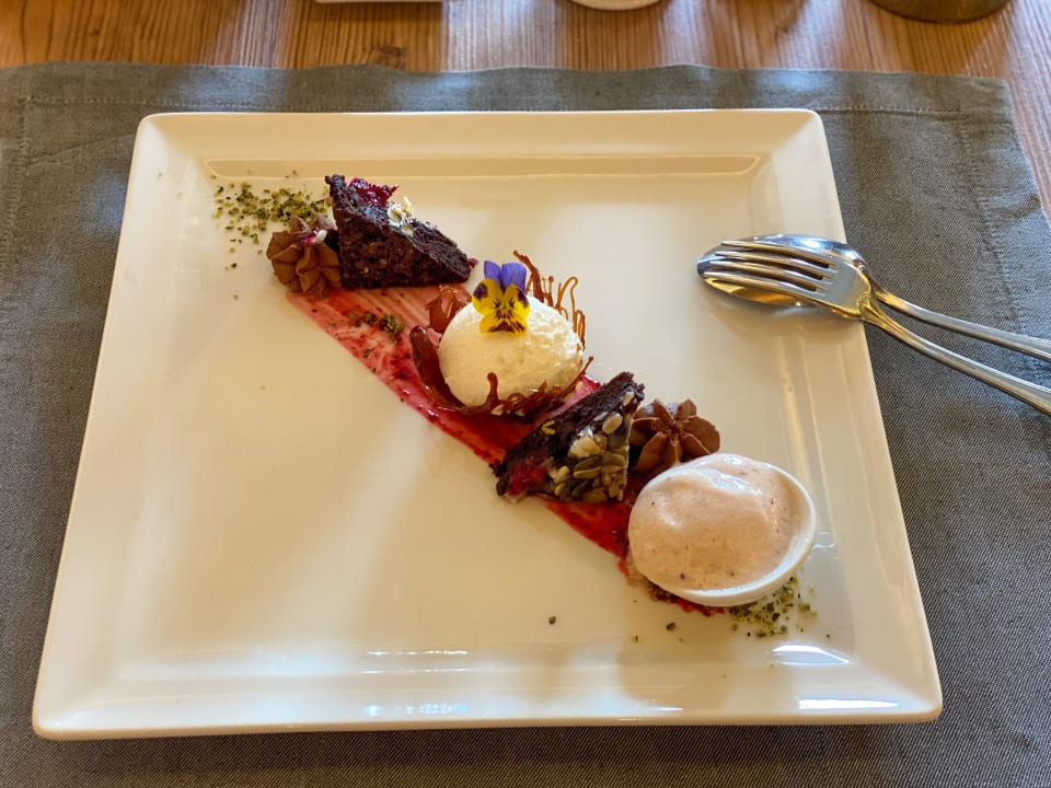 Gastro VALARA Alpine Art Hotel