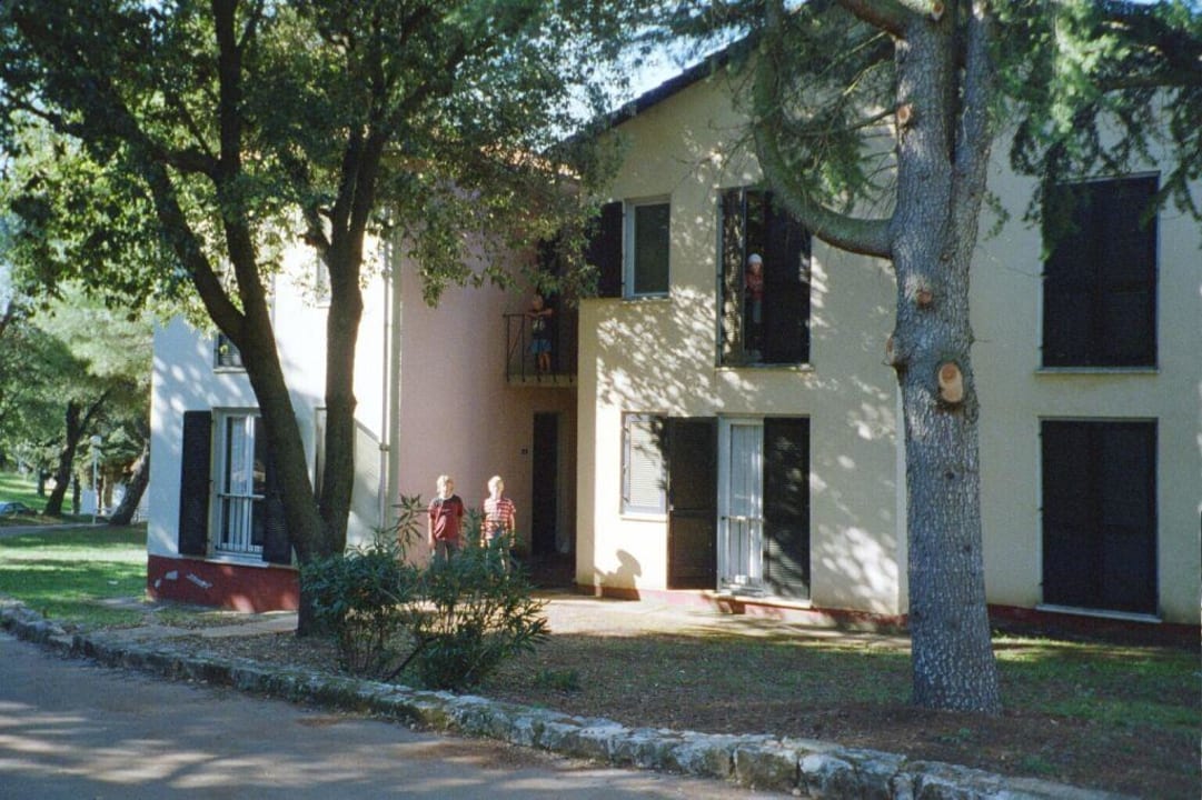 Haus Nr. 5 Eingangsseite 1 & 2 Apartments Polynesia Plava Laguna