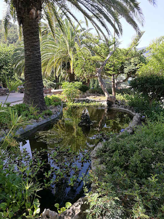 Gartenanlage Hotel Es Port