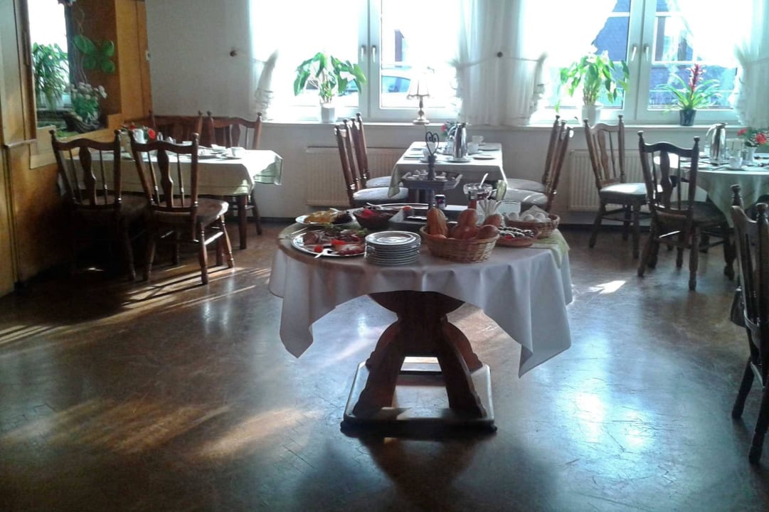 Frühstücksraum Gasthof Zum Hirsch