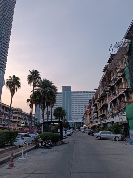 Außenansicht Ramada Plaza by Wyndham Bangkok Menam Riverside