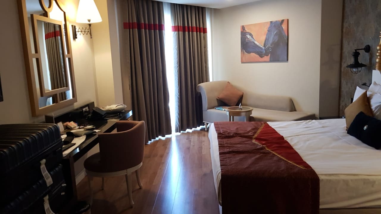 Zimmer Mary Hotel Side