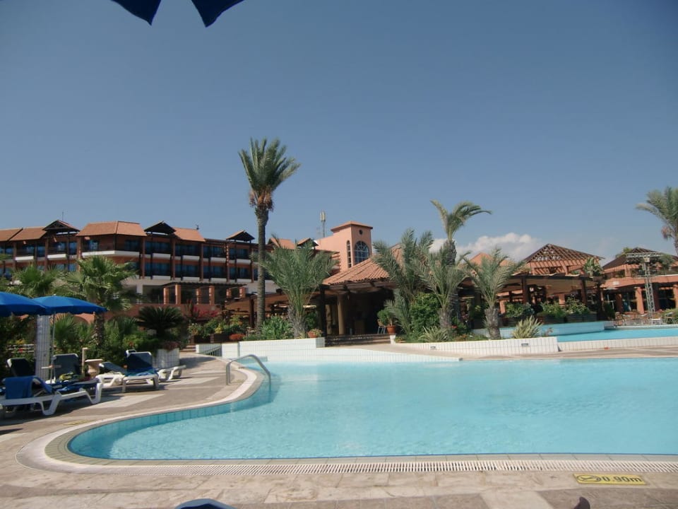 Poolanlage ROBINSON CYPRUS