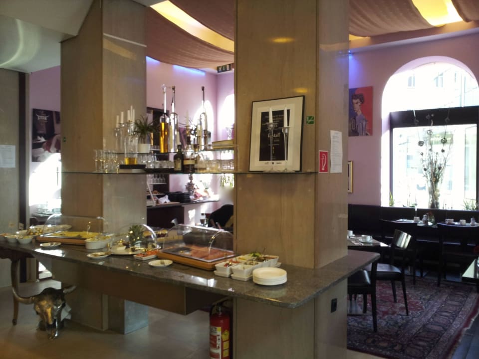 Heller und freundlicher Frühstücksraum Garner Hotel Klagenfurt – Moser Verdino