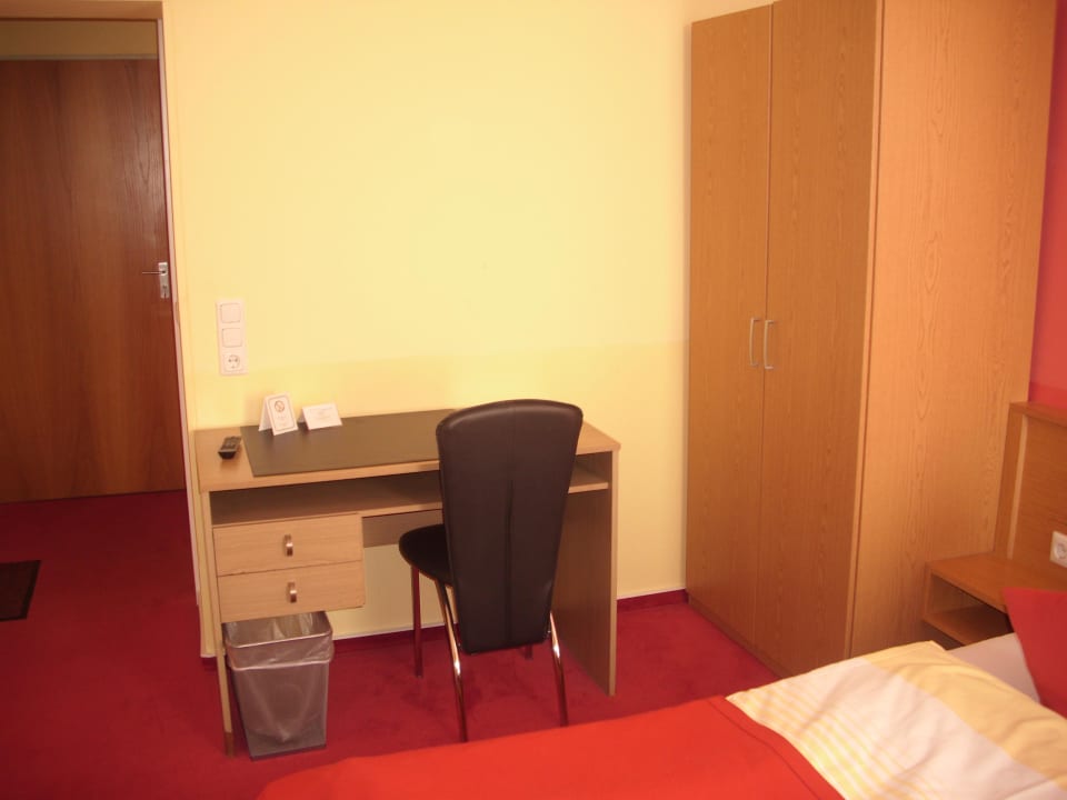 Schreibtisch Hotel Am Kuhbogen