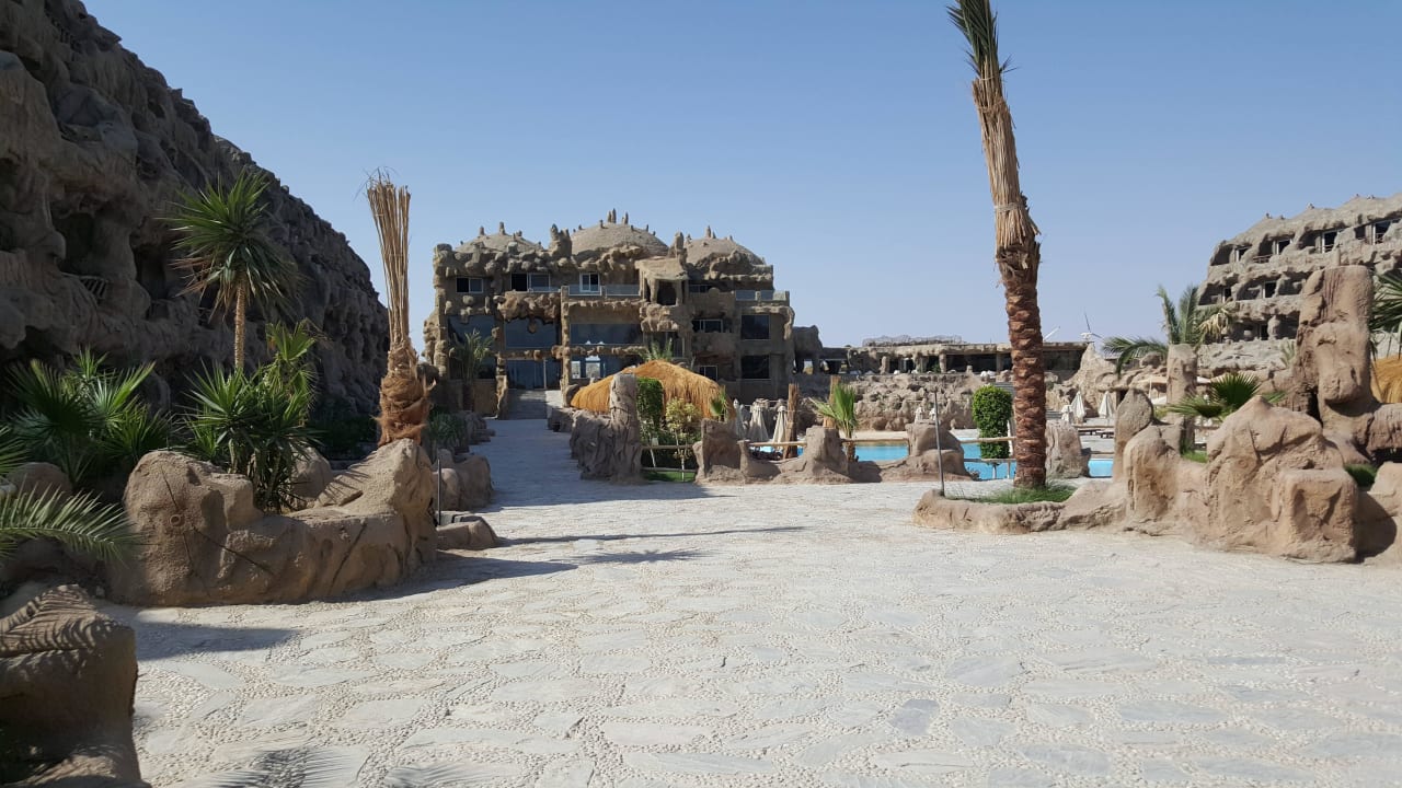 Anlage ohne Gäste, da wenige vorhanden Hotel Caves Beach Resort (Adults Only)