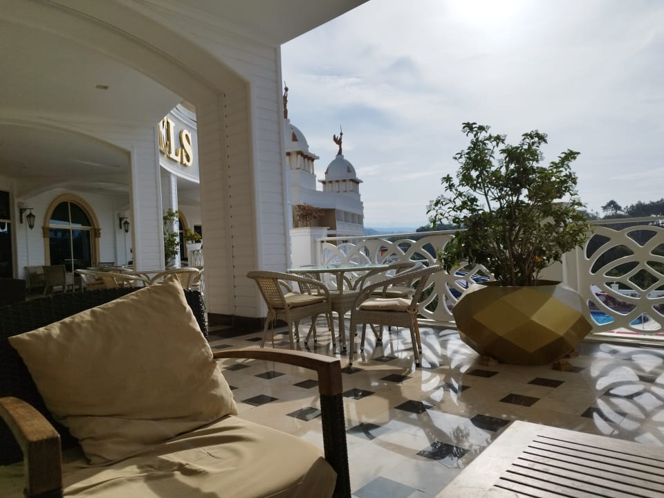 Ausblick Oz Hotels Sui Resort