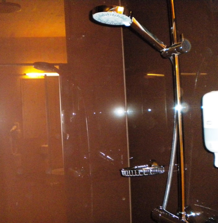 Verglaste Dusche! Hotel Ratschens Wohnothek