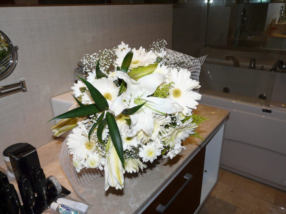 Blumen gab es zum Ankunftstag als Empfang Voyage Belek Golf & Spa