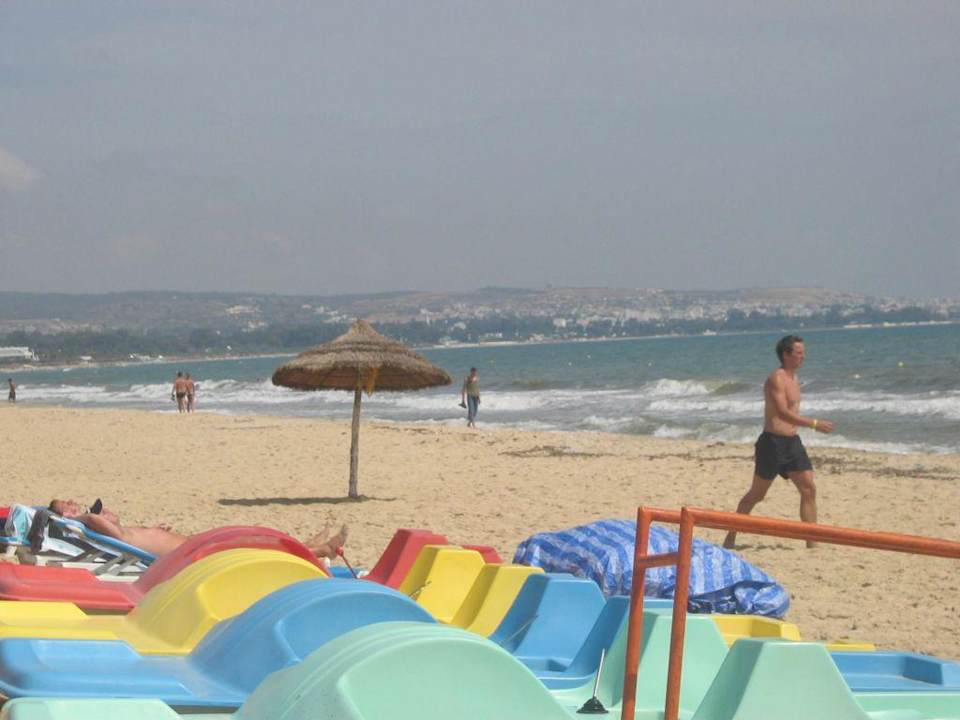 Strand Hotel Nesrine