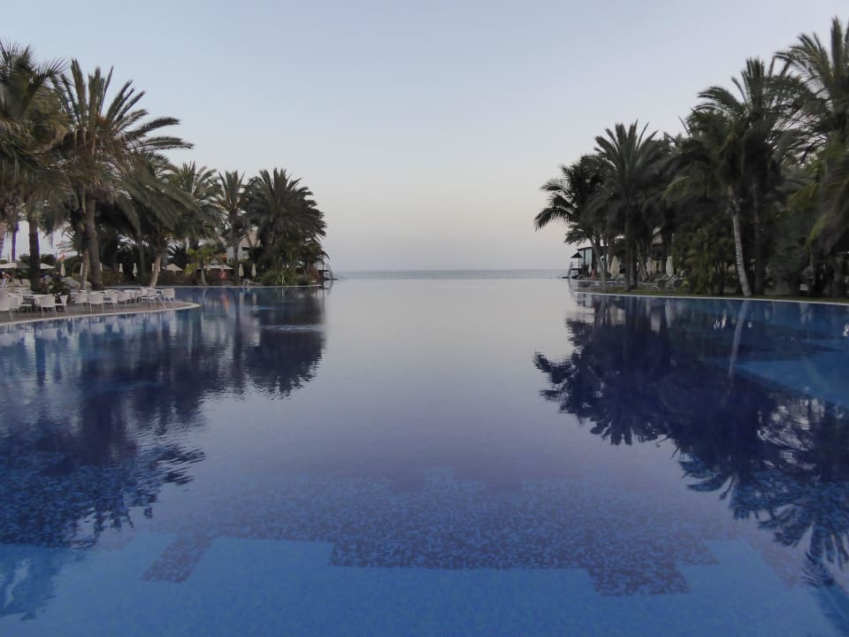 Überlaufpool Lopesan Costa Meloneras, Resort & Spa